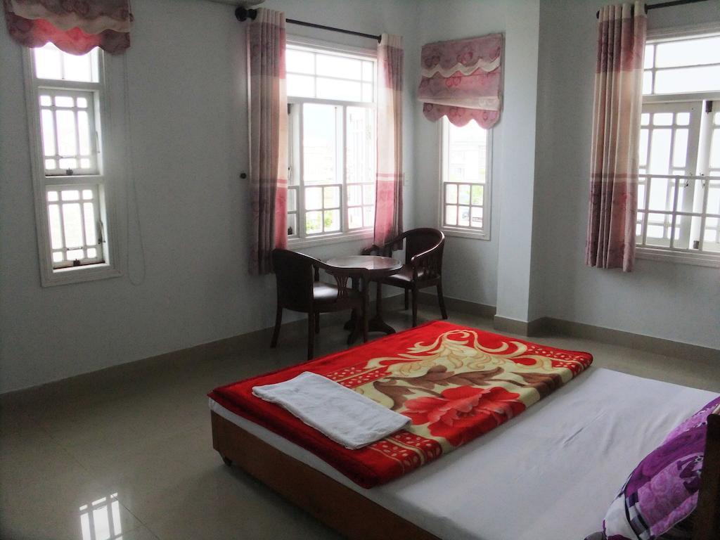 Eena Hotel Danang Exterior photo