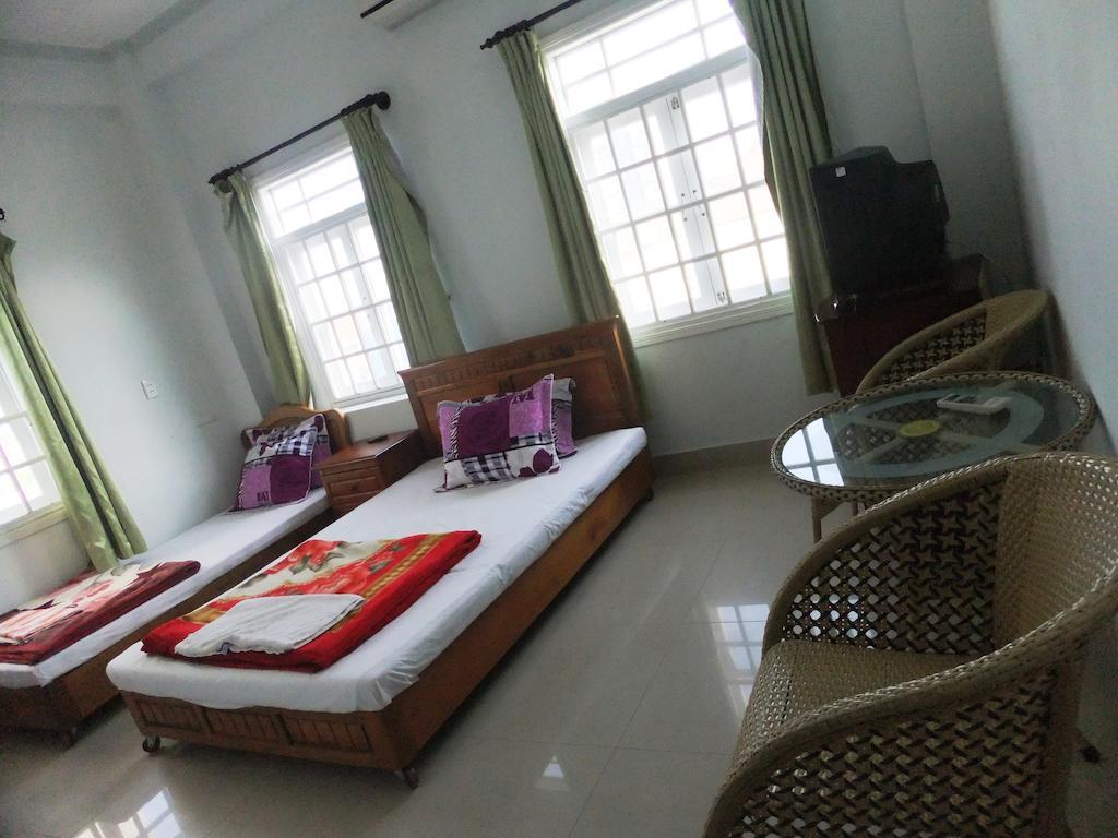 Eena Hotel Danang Exterior photo